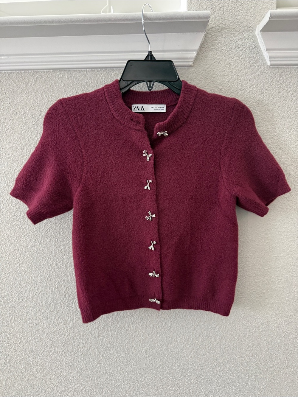 Zara Short Sleeve Knit Cardigan - Wine